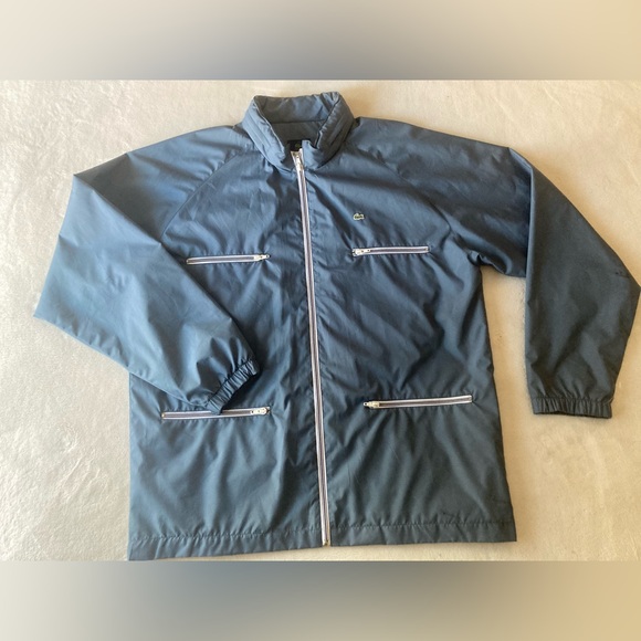 VINTAGE LACOSTE MEN'S LIGHTWEIGHT WATER-RESISTANT HOODED WINDBREAKER DEVANLAY